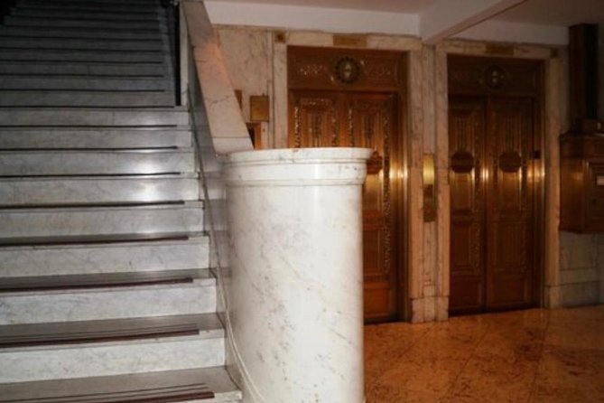 Private Al Capone Gangster Tour in Chicago - Chicago crime stories told on the streets