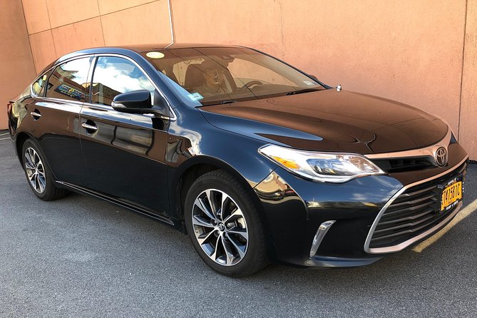 Private Arrival Transfer from Chicago Airports (ORD) (MDW) - From airport doors to your Chicago hotel