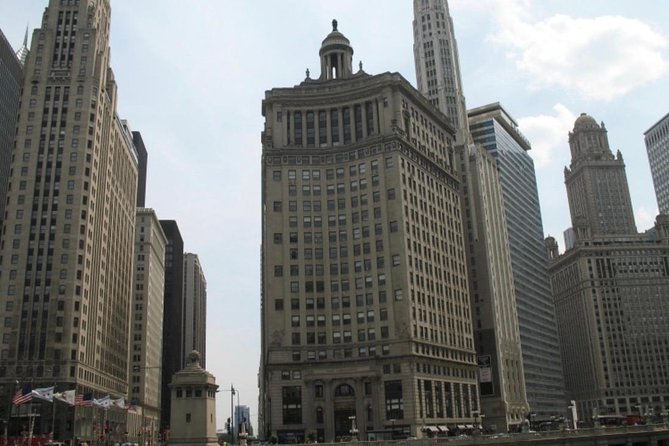 Private Chicago Architecture Tour - Millennium Park and Cloud Gate