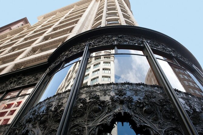 Private Chicago Architecture Walking Tour - Tribune Tower marks the shift to Gothic skyscrapers