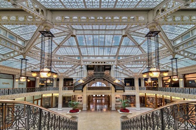 Private Chicago Architecture Walking Tour - The Rookery shows Chicago at its grandest