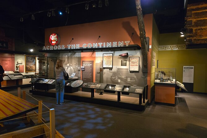 Private Chicago History Museum Tour - Why a private group can be worth the price