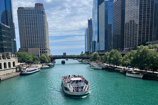 Private Downtown Chicago TV and Movie Sites Guided Walking Tour - Willis Tower and the Ferris Bueller connection