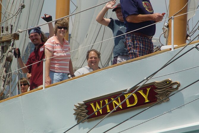 Sail on Tall Ship Windy, join us for our "Chicago Skyline Sail" - Seeing Chicago from Tall Ship Windy