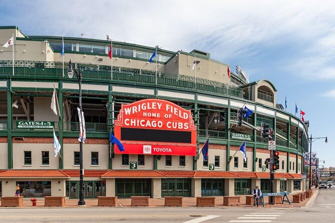 Small-Group Tour of Chicago Neighborhoods: North and South Side - Key points to know before you book