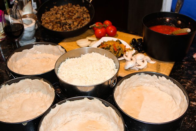 Traveling Spoon Chicago-Style Deep Dish Pizza Private Online Cooking Class - Who will enjoy this most