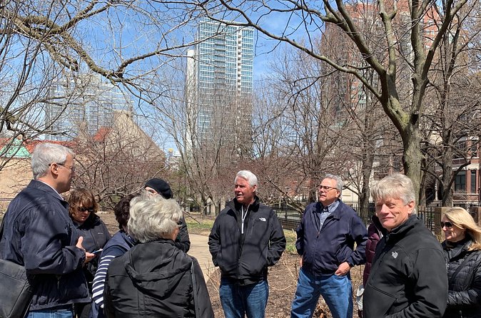 Walking Tour: Chicago's Prairie Ave Dist. - Street of the Elite - Glessner House, where a mansion becomes personal